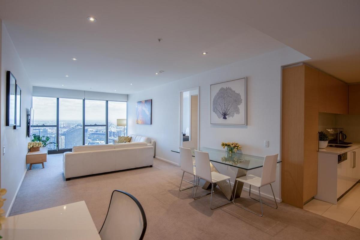 Prima Pearl Tower - Three Bedroom Casino Flames View *