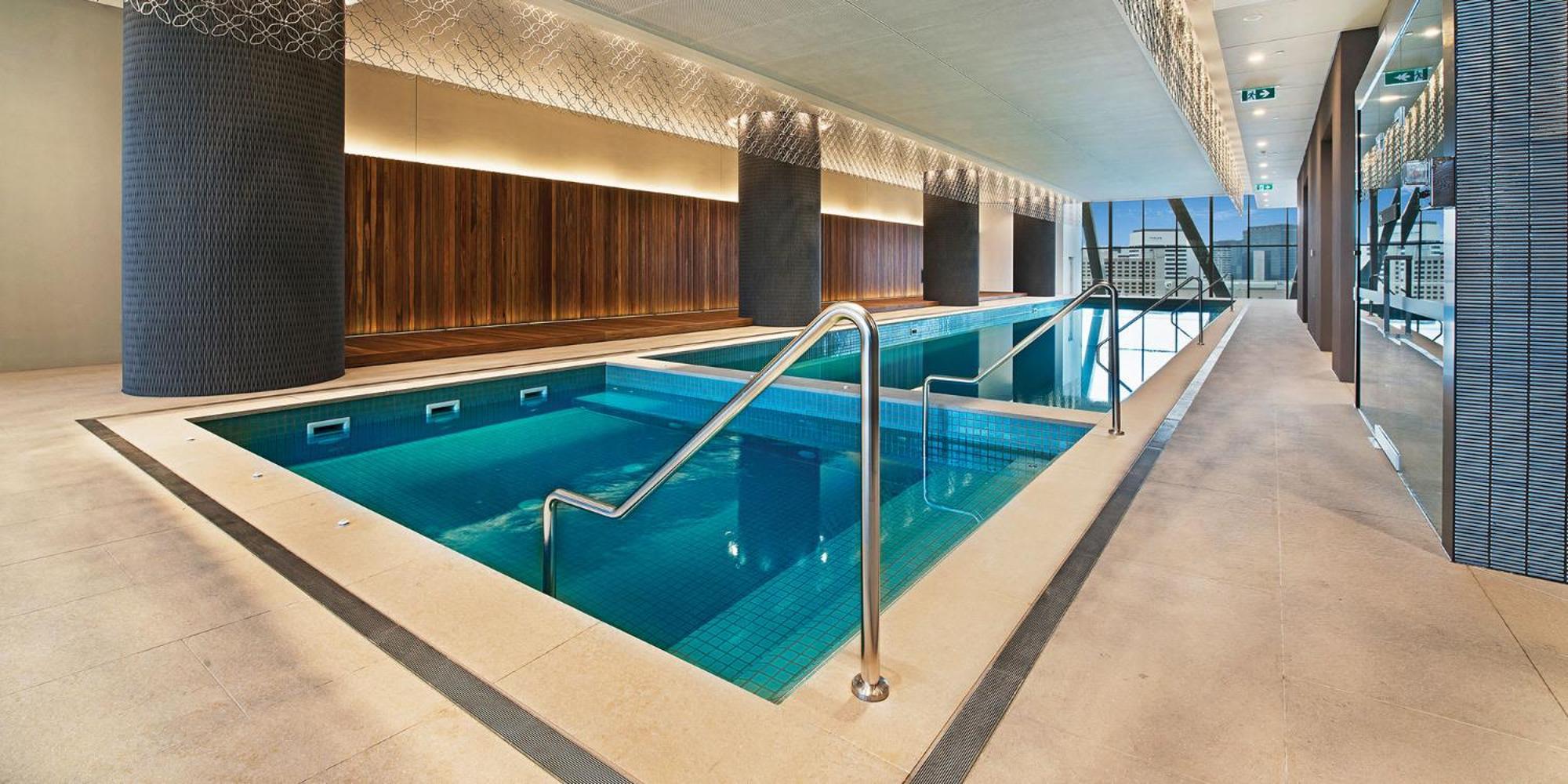 Prima Pearl Tower - Three Bedroom Casino Flames View *